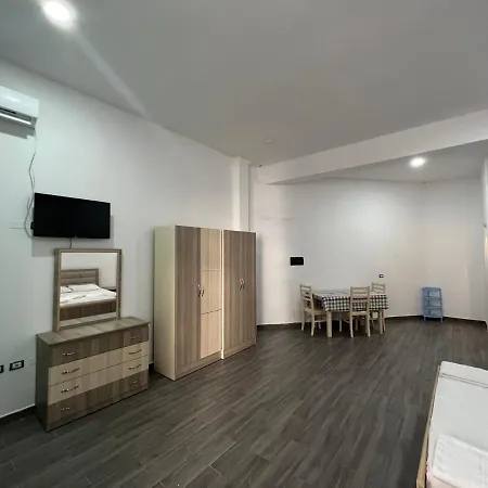 Apartment Ground Floor Comfort - Spacious & Modern Orikum