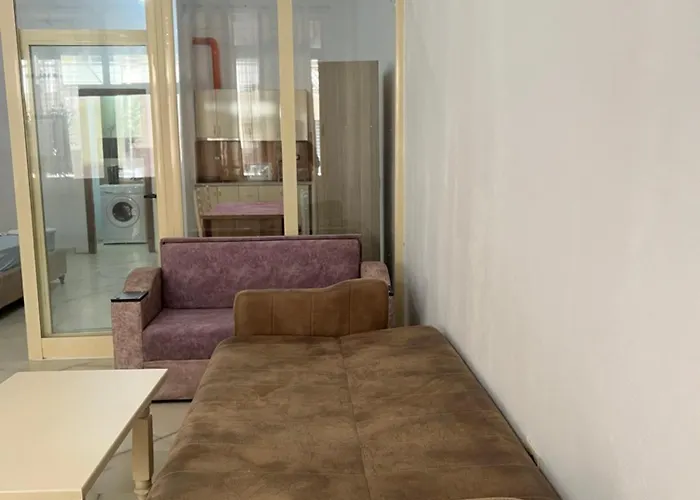 Ground Floor Comfort - Spacious & Modern