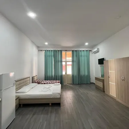 Ground Floor Comfort - Spacious & Modern *