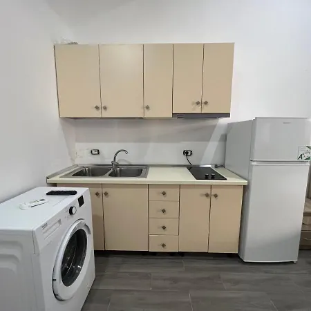 Ground Floor Comfort - Spacious & Modern * Orikum