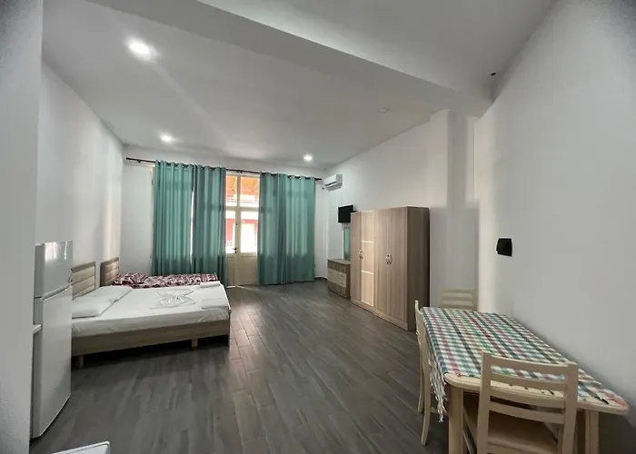 Ground Floor Comfort - Spacious & Modern *