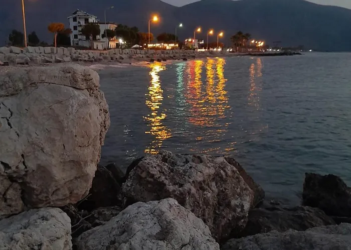 Ground Floor Comfort - Spacious & Modern Appartamento