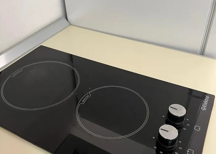 Ground Floor Comfort - Spacious & Modern Appartamento *